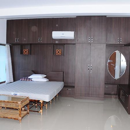 Bharathi Guest House Tiruvannamalai Ngoại thất bức ảnh