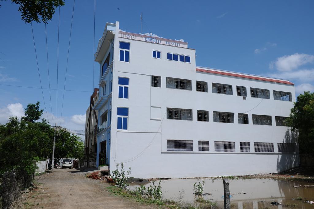 Bharathi Guest House Tiruvannamalai Ngoại thất bức ảnh