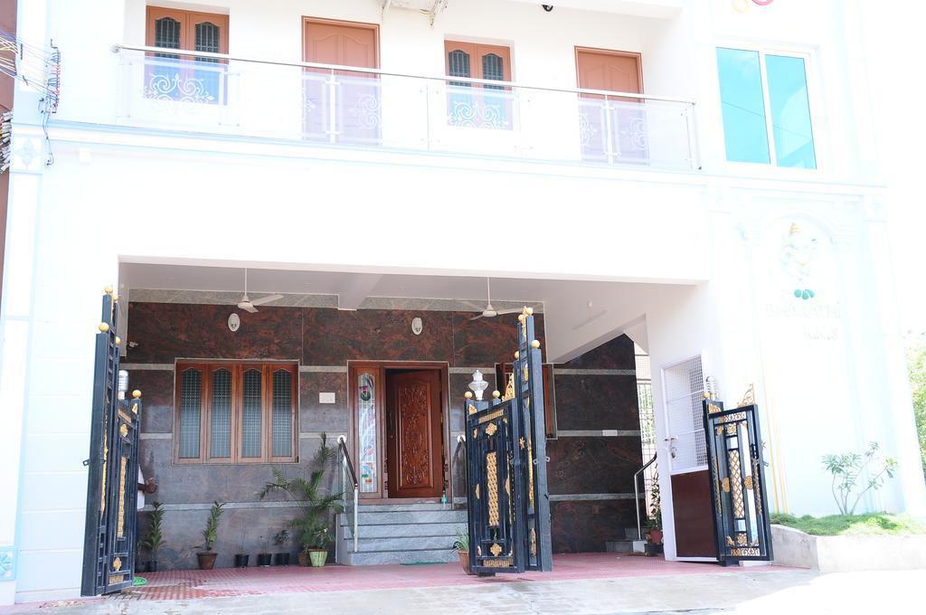 Bharathi Guest House Tiruvannamalai Ngoại thất bức ảnh