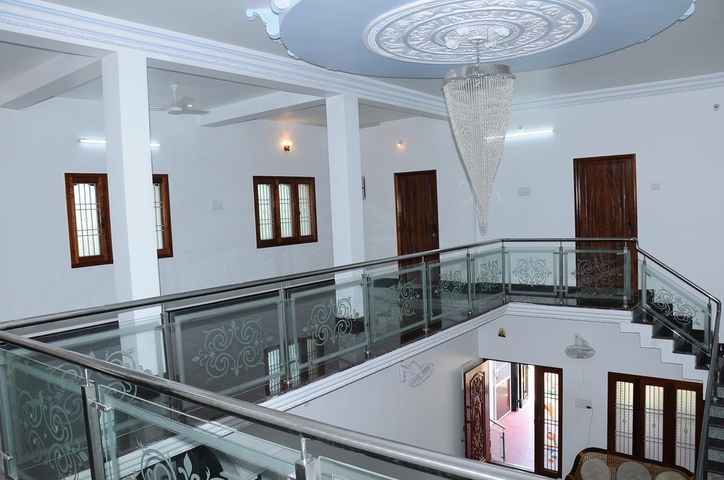 Bharathi Guest House Tiruvannamalai Ngoại thất bức ảnh